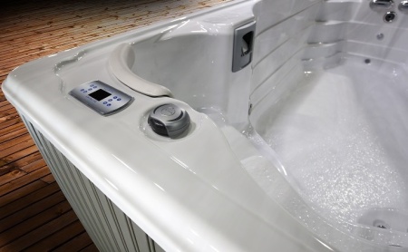 Плавательный спа-бассейн Jacuzzi J-16 PowerActive Плавательный спа-бассейн Jacuzzi J-16 PowerActive