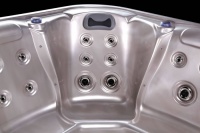 Гидромассажный СПА бассейн Sunrans SR801А